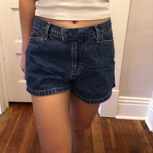 Tommy brand shorts